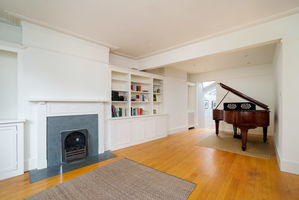 Photo 8- click for photo gallery